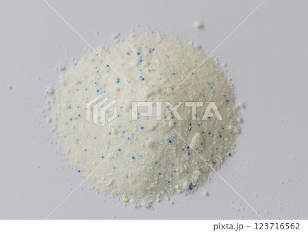 Shot of the washing powder on the white background 123716562