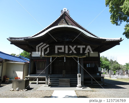 香取市佐原の荘厳寺（本堂） 123716769