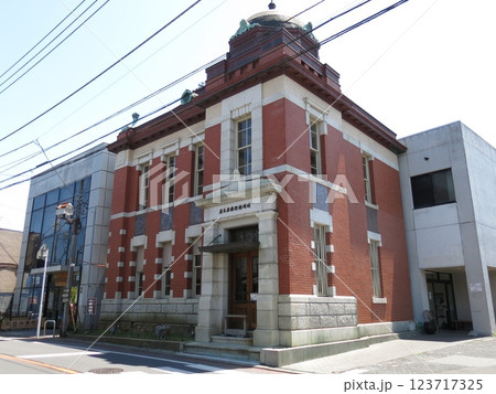 香取市の佐原三菱館 123717325