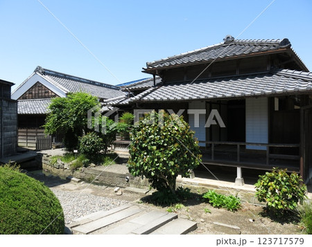 香取市佐原の伊能忠敬旧宅（書院・店舗・用水路） 123717579