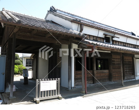 香取市佐原の伊能忠敬旧宅（正門・店舗） 123718265