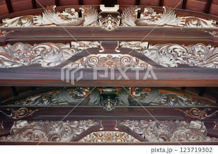 仁和寺勅使門 123719302