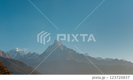 Morning sunlight highlights the majestic peaks of Annapurna range, Fishtail mountain Morning sunlight highlights the majestic peaks of Annapurna range, Fishtail mountain 123720837