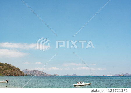 インドネシアの島で見たきれいな海 123721372