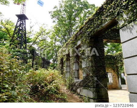 港の見える丘公園 旧フランス領事館邸跡遺構 港の見える丘公園 旧フランス領事館邸跡遺構 123722846