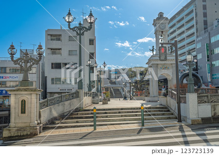 まほろば大橋と秦野駅北口 まほろば大橋と秦野駅北口 123723139
