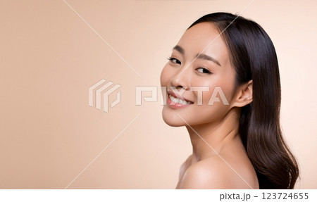 美しい女性 123724655