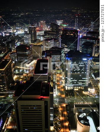 横浜の夜景 123727831