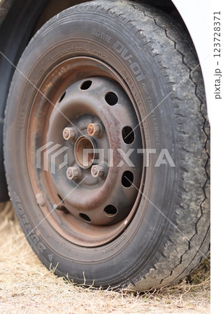 車のパーツ 車のパーツ 123728371