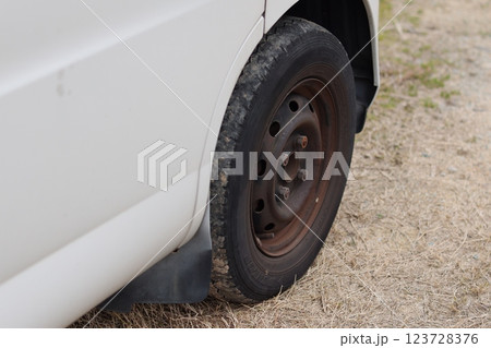 車のパーツ 車のパーツ 123728376