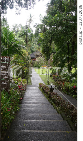 Pura Gunung Kawi Sebatu Gianyar temple in Ubud, Bali, Indonesia Pura Gunung Kawi Sebatu Gianyar temple in Ubud, Bali, Indonesia 123732086