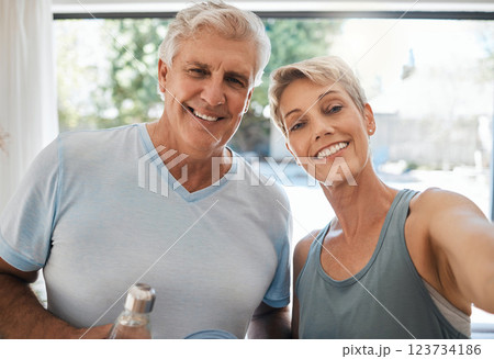 Selfie, fitness and workout senior couple training for wellness and joy exercise together in retirement. Healthy athlete, photo smile and happy running elderly man and woman runner love cardio sports 123734186