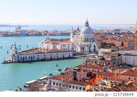 世界遺産　ベネチアの町並み　イタリア 123736649