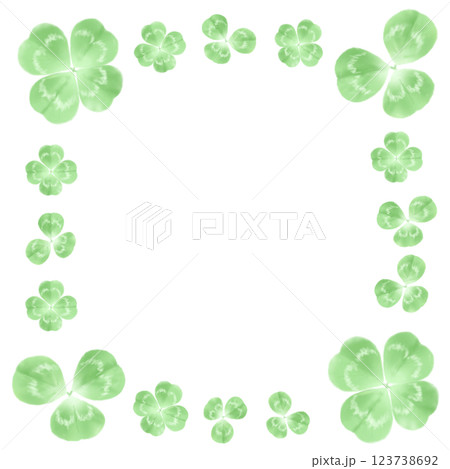 癒しクローバー　フレーム 123738692