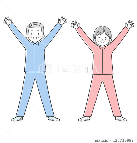 万歳するシニア夫婦 123739988