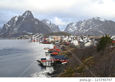 ノルウェー ロフォーテン諸島 レイネ ノルウェー ロフォーテン諸島 レイネ 123740747