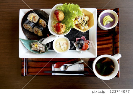 東北の郷土料理 季節で変わる伊達の里プレート（秋） 123744077