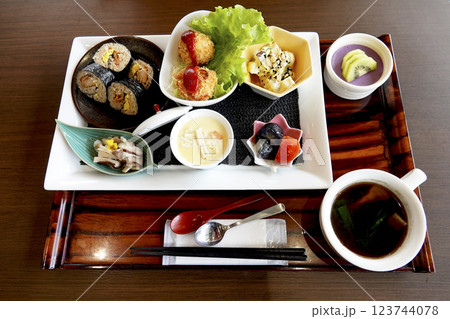 東北の郷土料理 季節で変わる伊達の里プレート（秋） 123744078