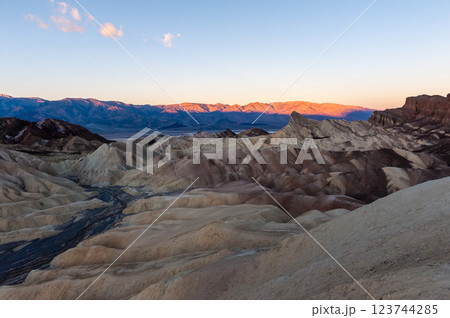 Sunrise at Zabriskie Point 123744285
