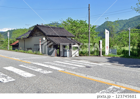 千垣駅(富山県立山町) 千垣駅(富山県立山町) 123745681