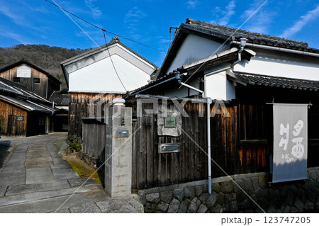 香川小豆島　醤の郷　醤油醸造所の町並み 123747205