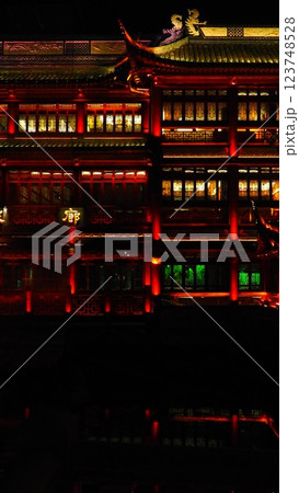 上海観光ならココおすすめ!豫園 上海観光ならココおすすめ!豫園 123748528