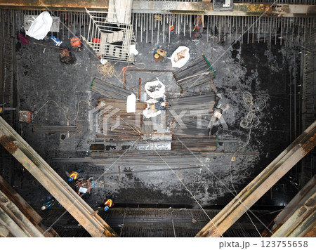 基礎工事 都市開発 都市交通 123755658