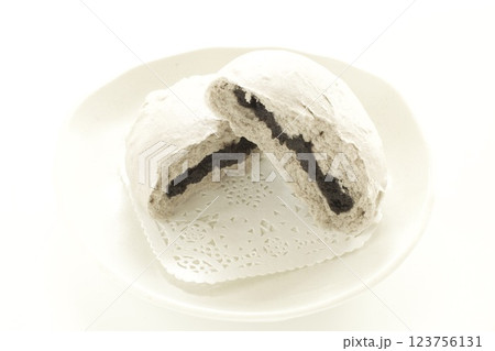 黒ゴマまん 黒ゴマまん 123756131