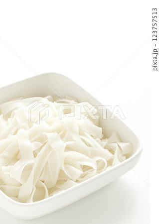 フォーの麺 123757513