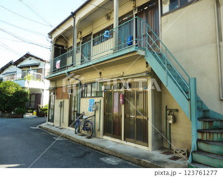 関西の文化住宅 123761277