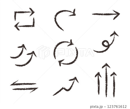 シンプルな手書きの矢印セット　鉛筆 123761612