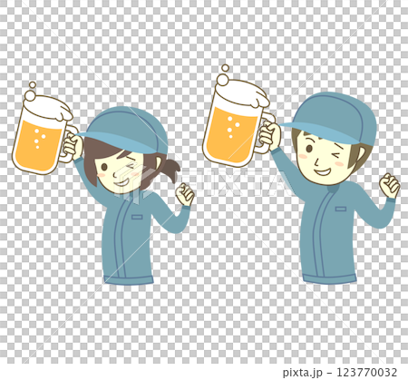 ビールを掲げている帽子をかぶった男女作業員 ビールを掲げている帽子をかぶった男女作業員 123770032