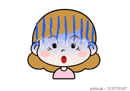 青ざめた表情の女の子 123772587