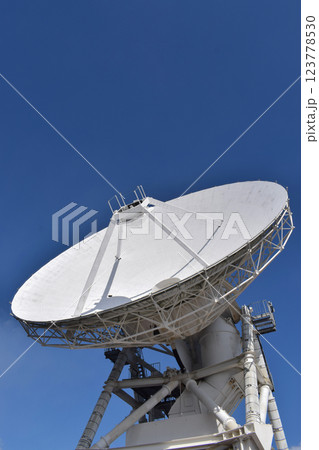 宇宙観測所のパラボラ 123778530