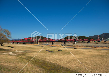 四万十市のシンボル 赤橋 四万十市のシンボル 赤橋 123779157