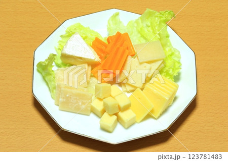 チーズ（輸入チーズ6種） 123781483