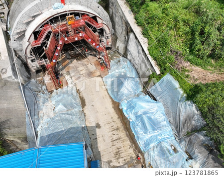 インフラ インフラストラクチャ 工事現場 123781865