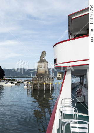 Port of Lindau on Lake Constance, Bavaria, Germany Port of Lindau on Lake Constance, Bavaria, Germany 123782254