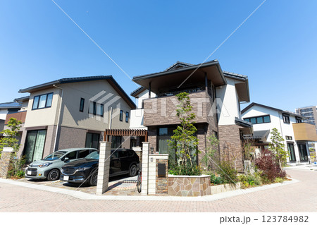 新築住宅 123784982