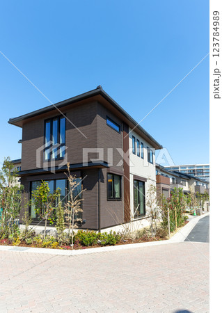 新築住宅 123784989