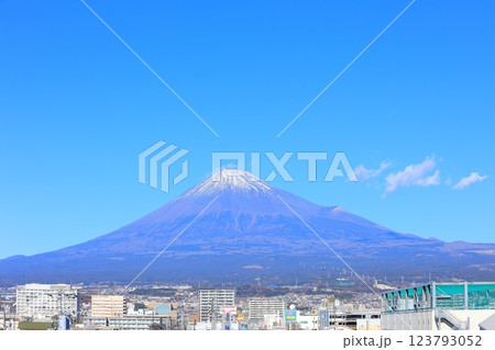 静岡県 富士市 富士山夢の大橋から見る富士山 静岡県 富士市 富士山夢の大橋から見る富士山 123793052