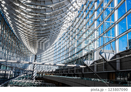 東京　国際フォーラムの風景 123807090