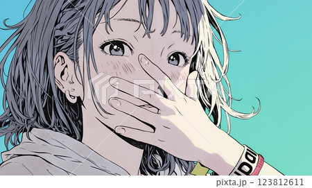 失言をして恥ずかしくて思わず口を手で覆っている若い女性