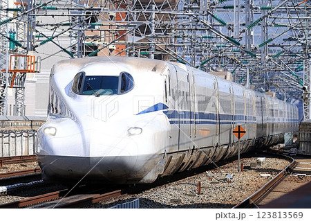 【JR東海】N700S「のぞみ」(山陽新幹線:西明石駅) 【JR東海】N700S「のぞみ」(山陽新幹線:西明石駅) 123813569