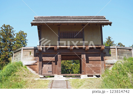 箕輪城 郭馬出西虎口門【群馬県高崎市】 箕輪城 郭馬出西虎口門【群馬県高崎市】 123814742