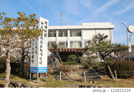 野洲市役所の外観 123815224