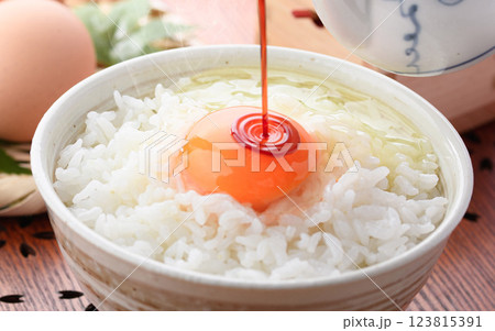 卵かけご飯 123815391