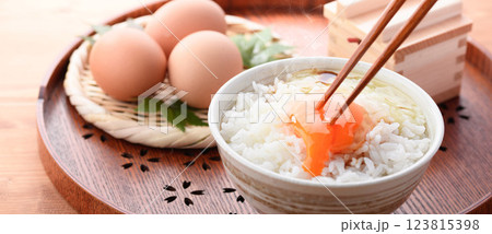 卵かけご飯 123815398