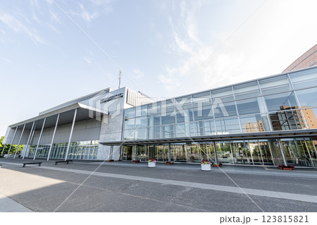 北海道札幌市　快晴の札幌コンベンションセンター 123815821
