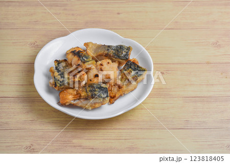 鯖の竜田揚げ 123818405